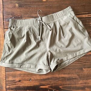 ZYIA Summer Short